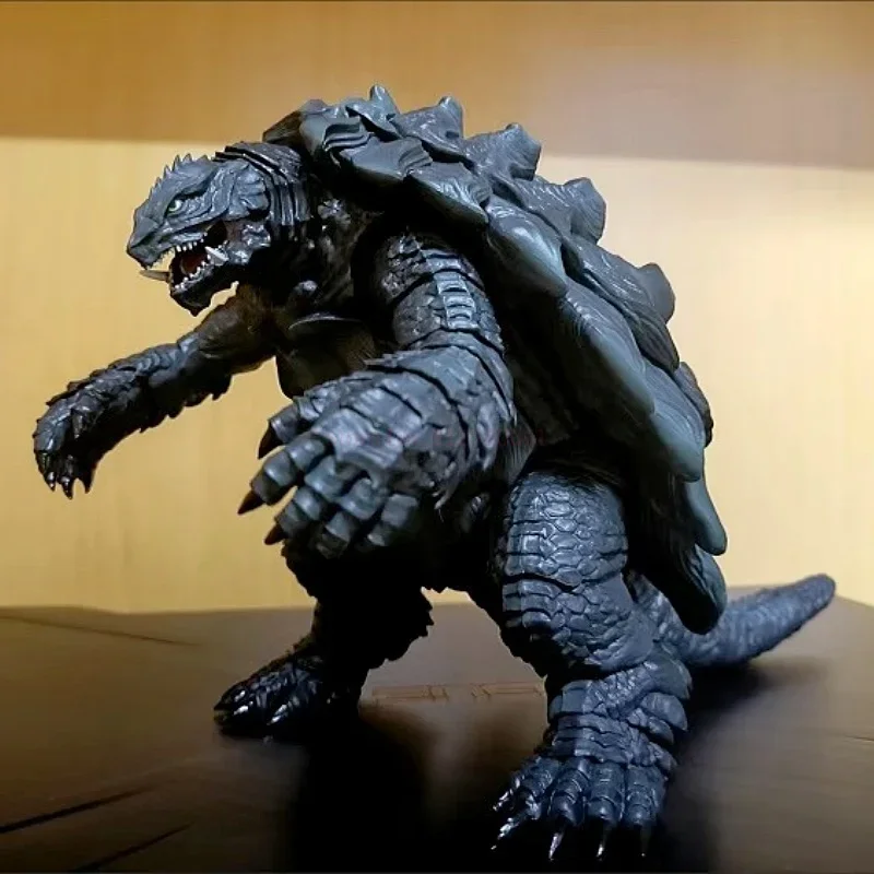 ฟิกเกอร์อนิเมะแท้จาก Bandai รุ - Model Kit Kiryu บทวิจารณ์และราคา