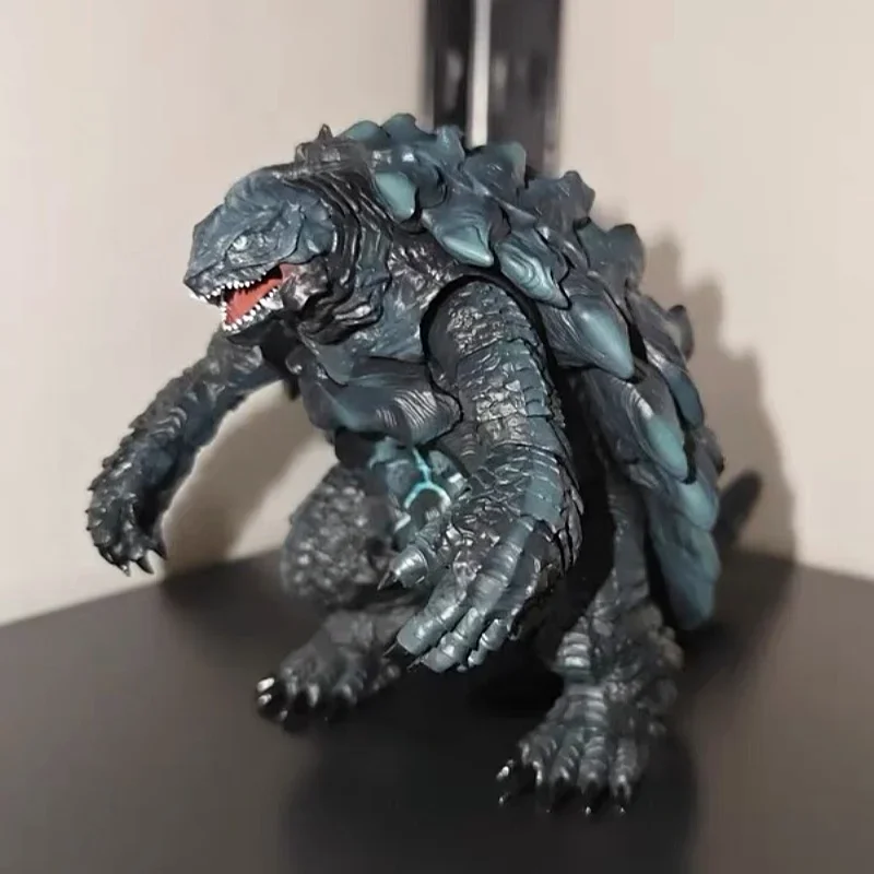 ฟิกเกอร์อนิเมะแท้จาก Bandai รุ - Model Kit Kiryu บทวิจารณ์และราคา