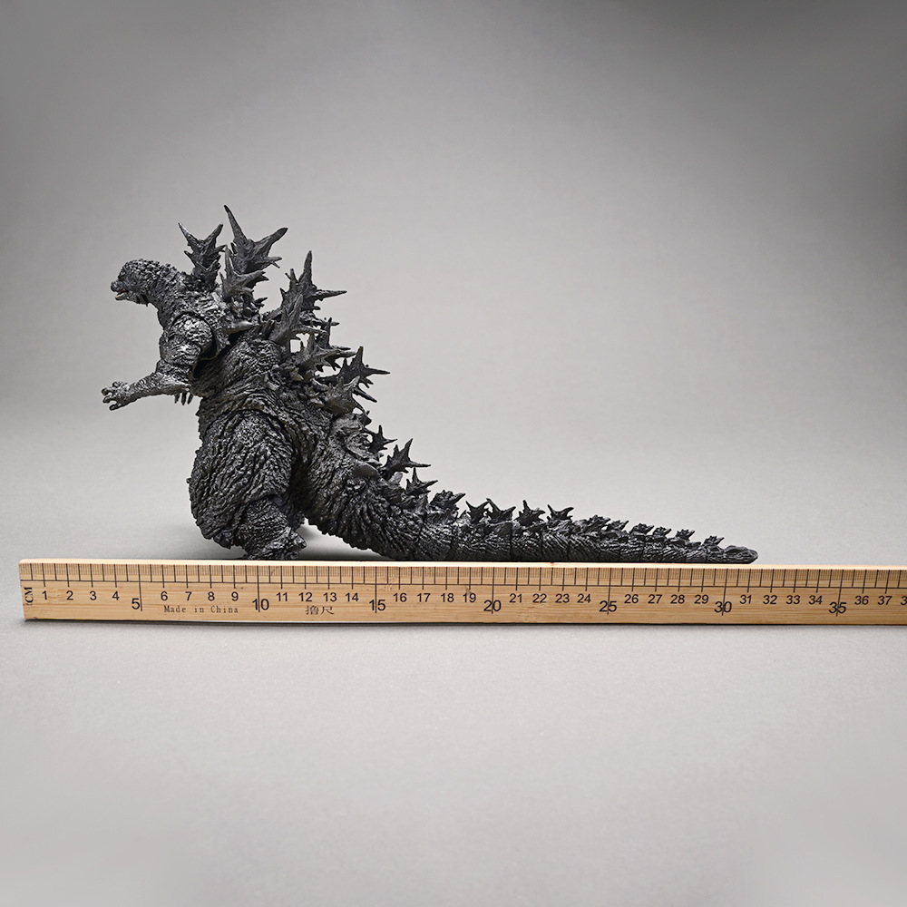 SHM NECA 2023 ภาพยนตร์รุ่น 1.0 - Model Kit Kiryu บทวิจารณ์และราคา