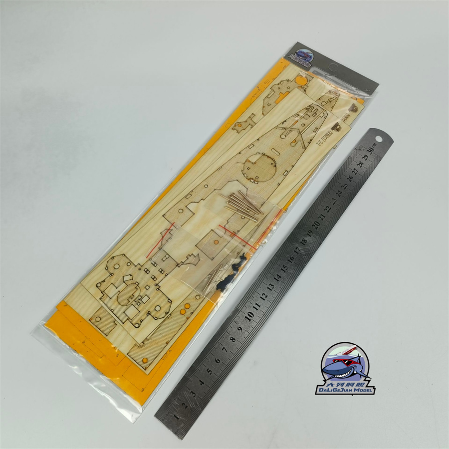 แผ่นปิดโลหะสำหรับทำดาดฟ้าเรือแ - Model Kit Academy บทวิจารณ์และราคา